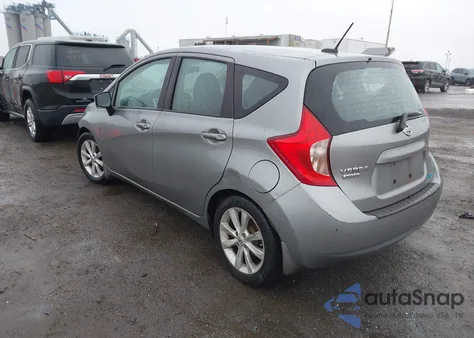 2015 Nissan Versa Note Sl z USA, uszkodzony, nr VIN 3N1CE2CP2FL355334